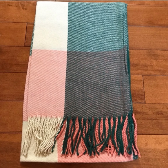 New Winter Blanket Plaid Scarf - Picture 3 of 4